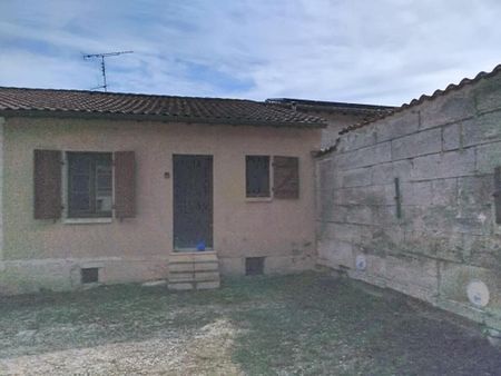 Location Maison 5 pièces 94m² RUELLE SUR TOUVRE 16600 - Photo 3