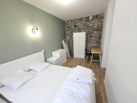 Location Appartement 3 pièces 66m² ST ETIENNE 42000 - Photo 2