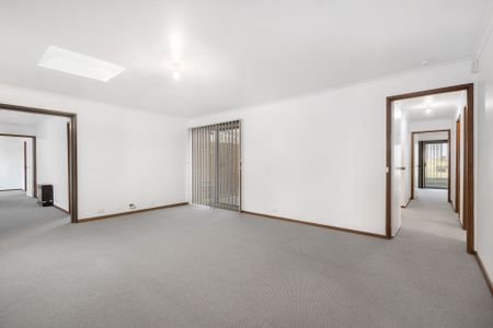 18 Mount Erin Crescent Frankston South VIC - Photo 3