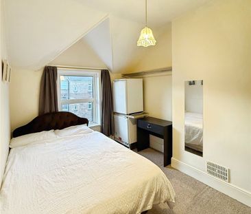 1 bedroom apartment to rent St. Michaels Road, Bournemouth, Dorset,... - Photo 3