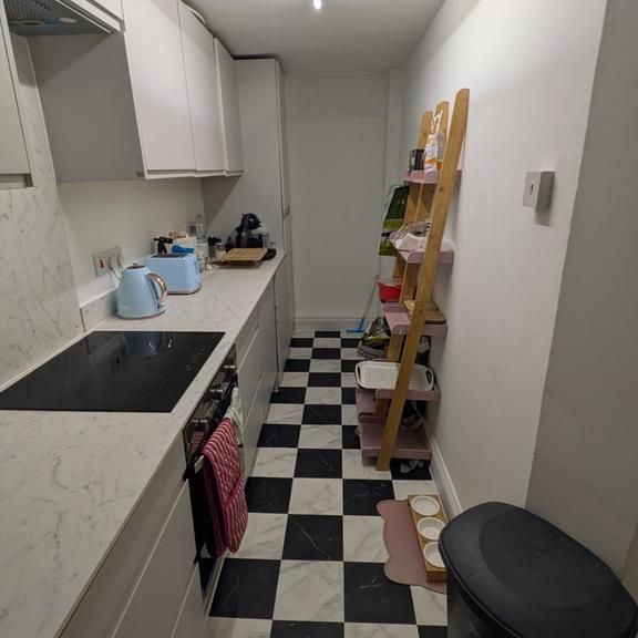 3 bedroom apartment to rent - Photo 1