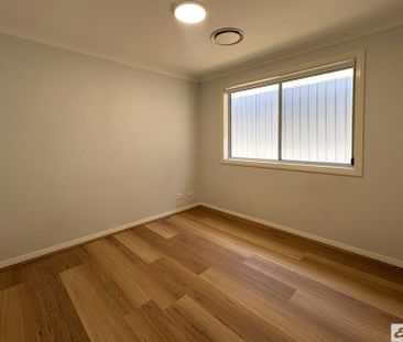 Spacious 4 Bedroom Home - Perfect For Families - Photo 6