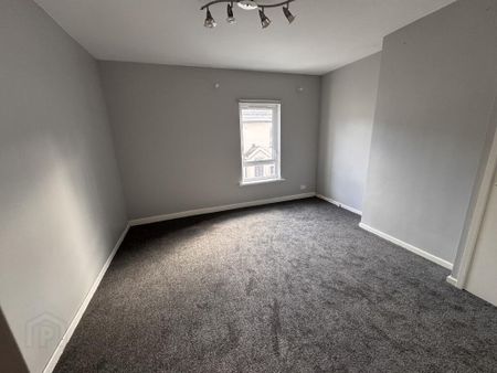 33 Parker Street, Belfast, BT5 4HN - Photo 4