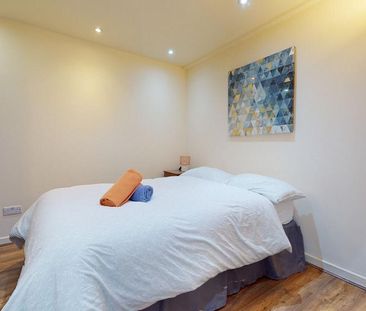 Studio to rent - Photo 6