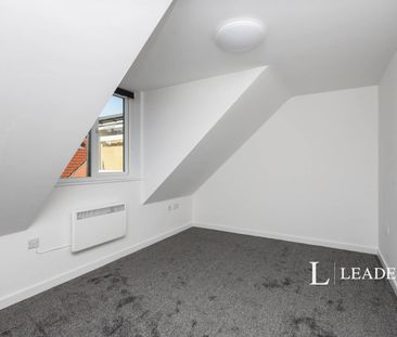 2 bedroom apartment to rent Commercial Road, Eastbourne, BN21 - Photo 3