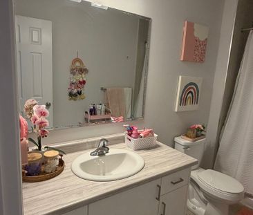 For Lease - 2986 Turner Crescent, London South, Ontario - Photo 5