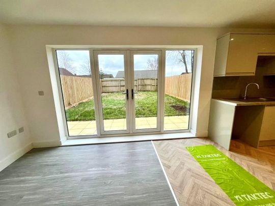 Abraham Fold, Little Hulton M38 - Photo 1