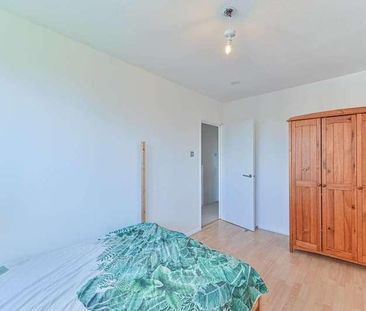 Pelican Estate, Peckham, SE15 - Photo 4