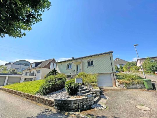 EFH an ruhiger Lage mit grossem Garten ohne Gartenarbeit - Foto 1