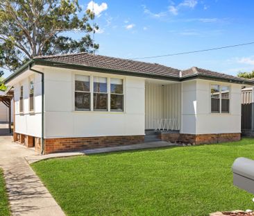 Charming Family Home - Like Brand NEW - Photo 6