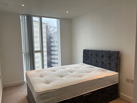 Saffron Square, Croydon - Photo 3