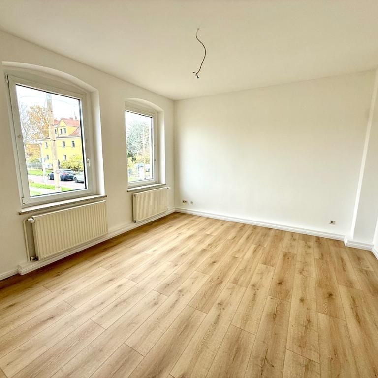 Erstbezug nach grundlegender Renovierung in Halle-Ost - Photo 1