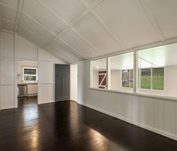 Charming Queenslander in the Heart of Cooroy - Photo 4