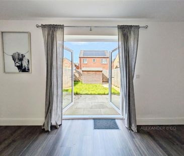 3 bedroom terraced house to rent - Photo 1