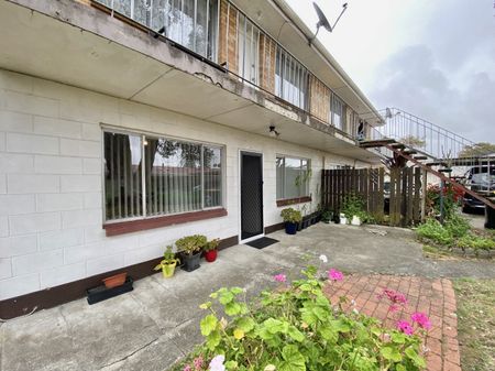 Unit 4, 120 St George Street, Papatoetoe, Auckland - Photo 3