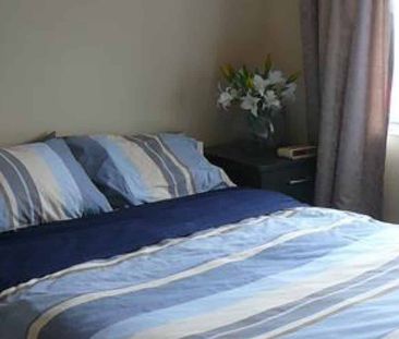 Spacious Family Living - Photo 5