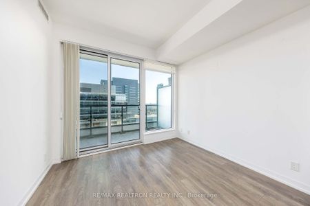 For Lease - 5 Buttermill Avenue Unit# 1106, Vaughan, Ontario - Photo 3