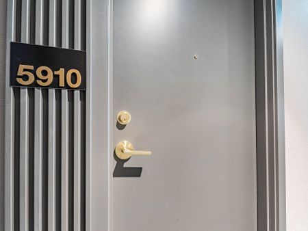 For Lease - 5 Buttermill Avenue Unit# 5910, Vaughan, Ontario - Photo 5