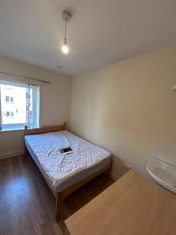 2, 88 Fitzroy Avenue, Belfast, BT7 1HX - Photo 4