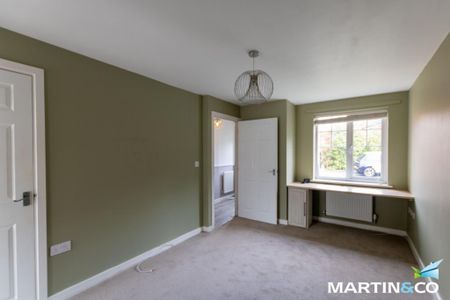 2 bedroom semi-detached house to rent - Photo 4