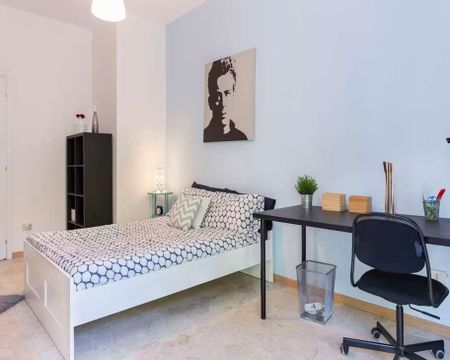 Via dei Pioppi, Cesano Boscone, Lombardy 20090 - Photo 3