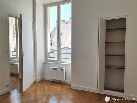Location Appartement 2 pièces 35m² ST GERMAIN EN LAYE 78100 - Photo 4