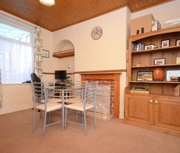 2 bedroom house to rent - Photo 1