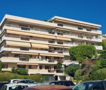 F2 48M² avec belle terrasse et garage - Photo 5