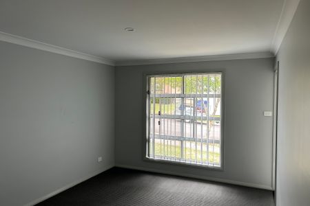 8 Lillias Street, Cameron Park NSW 2285 - Photo 3