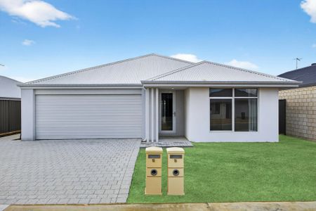 Everything you need and more - Photo 5