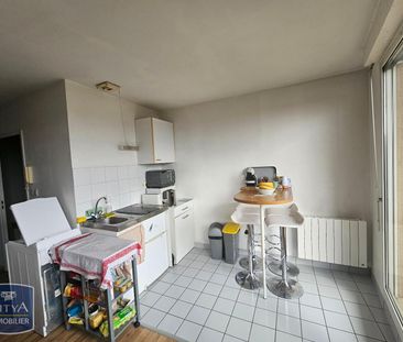 Location Appartement 1 pièce 26m² POITIERS 86000 - Photo 2