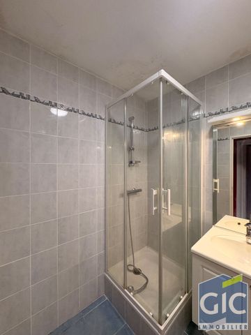 Location Appartement 3 pièces 71m² - Photo 5