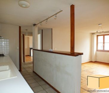 Location Appartement 3 pièces 97m² BELLEY 01300 - Photo 5