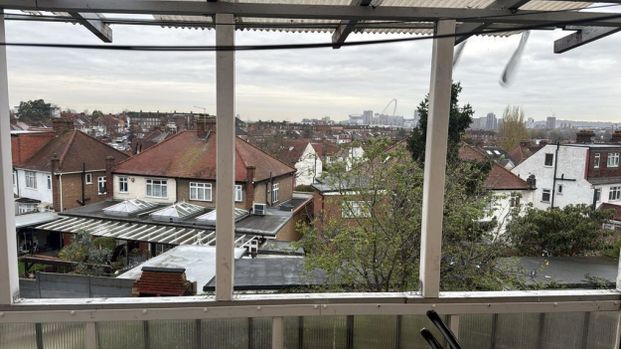 2 bed Maisonette for Rent - Photo 1