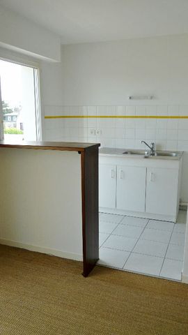 Appartement 3 pièces – 65 m² environ à Vannes (ref : 12996) - Photo 2