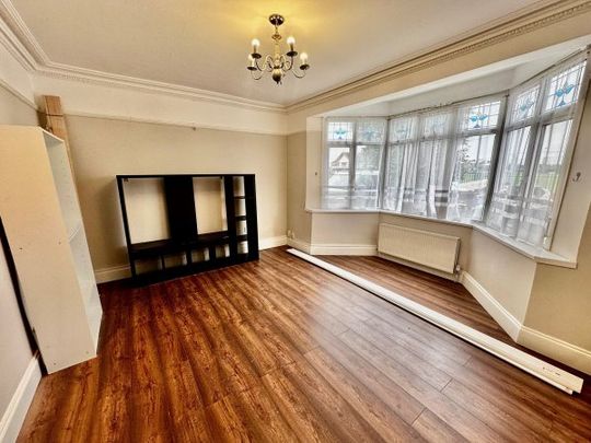 Cranbrook Rise, Ilford, IG1, Property for rent - Photo 1