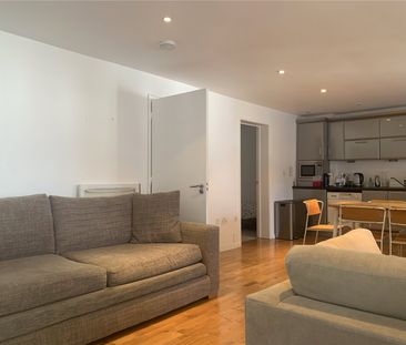 2 bedroom house to rent - Photo 3
