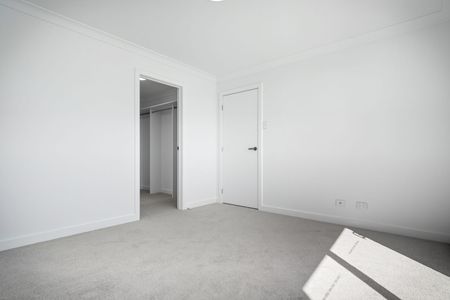 Home For Rent - Photo 3