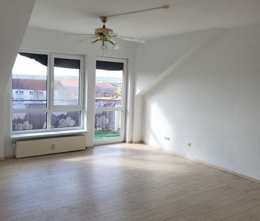 2-Raum-Wohnung in Bützow, Dachgeschoss, Balkon - Foto 1