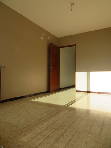 T3+GARAGE 545€ H.C St-Cesaire Nîmes, 71m² - Photo 5