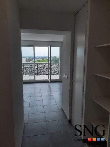 BEAU T4 DUPLEX AVEC UNE LOGGIA ET UN BALCON ; DEUX PARKINGS - Photo 3