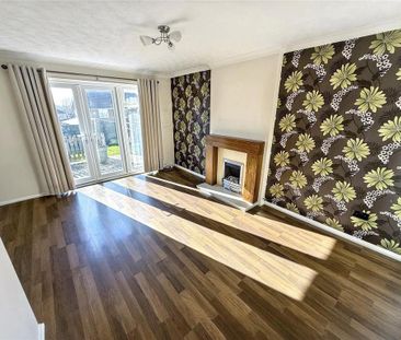 3 bedroom semi-detached house to rent - Photo 6