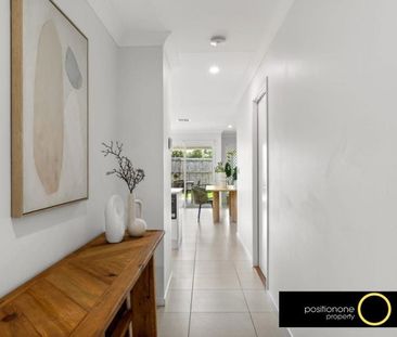 Move in before Christmas! - Photo 6