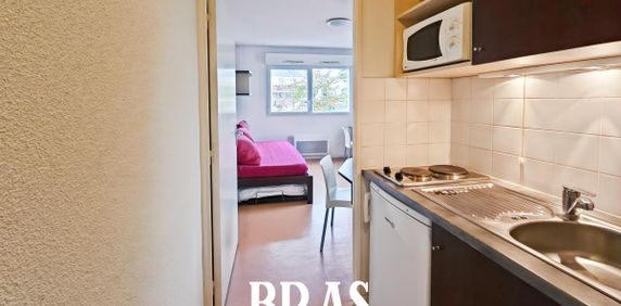 Location Appartement 1 pièce Meublé 20m² ST SEBASTIEN SUR LOIRE 44230 - Photo 2
