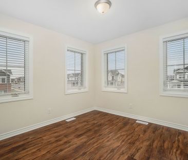 For Lease - 157 CRANESBILL Road, Kanata, Ontario - Photo 3