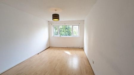 Banks Road, Nottingham, NG9 - Photo 2