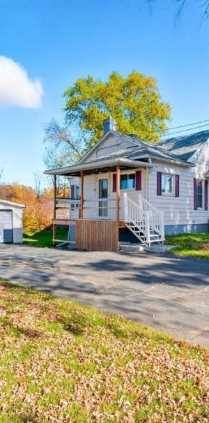 Maison à louer long terme - arrondissement de brompton - Photo 1