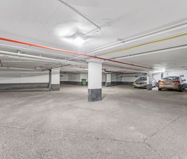 145 York St - Photo 2