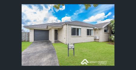 ✨ Modern Family Comfort Backing onto Peaceful Parklands ✨ - Photo 2