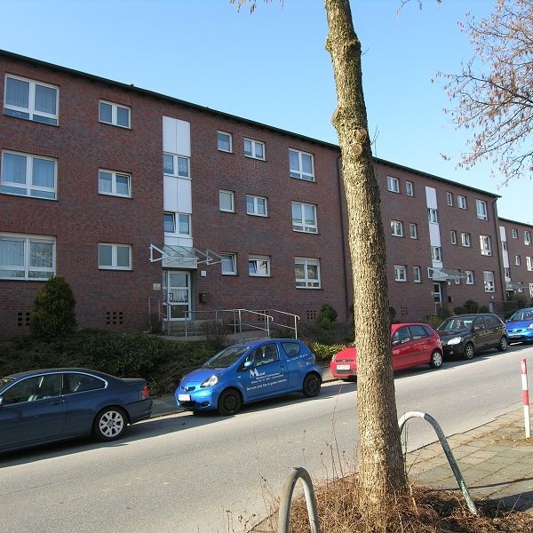 Gemütliche 2 Zimmer Wohnung mit Balkon in der Glatzerstraße - Photo 2